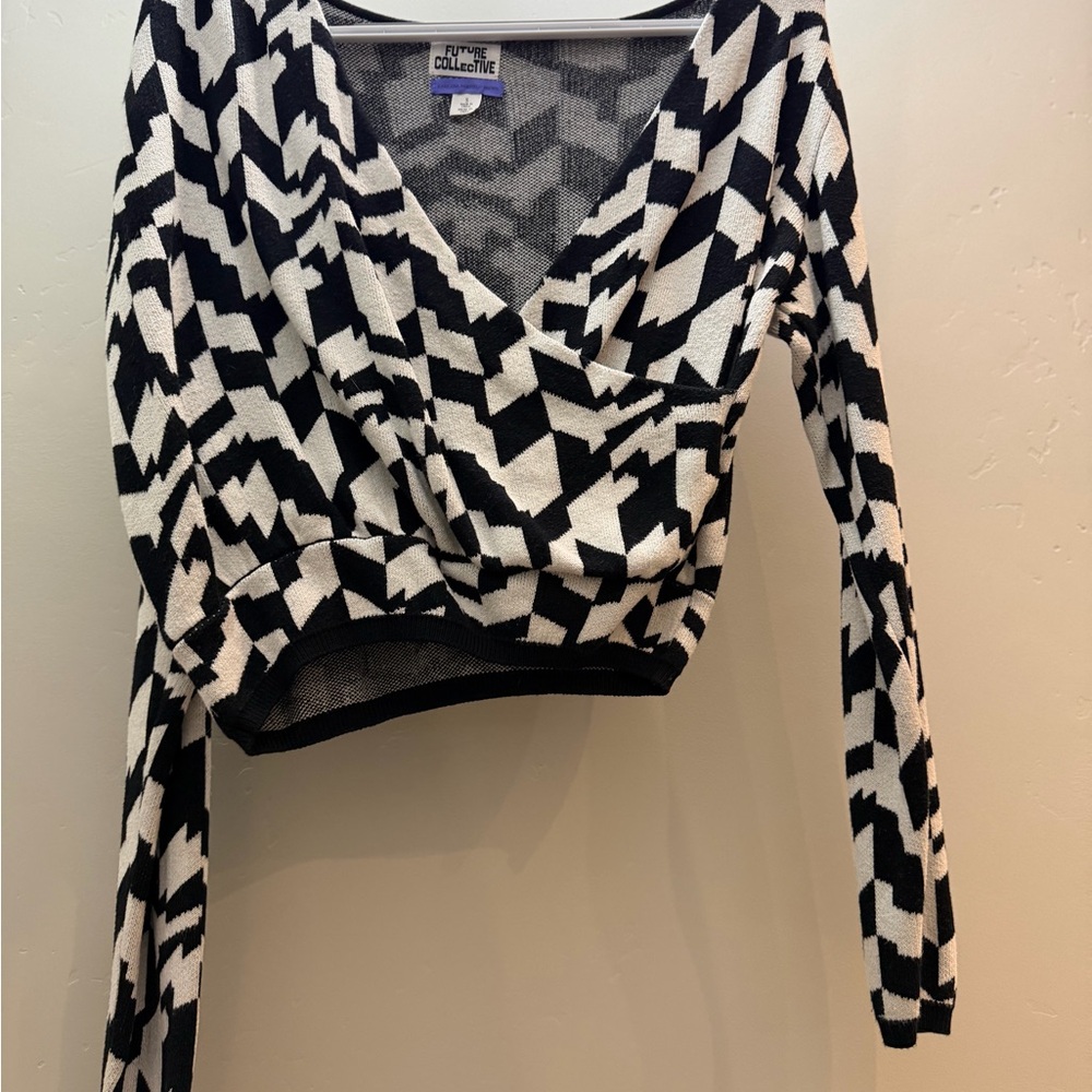 Black and White Geometric Sweater